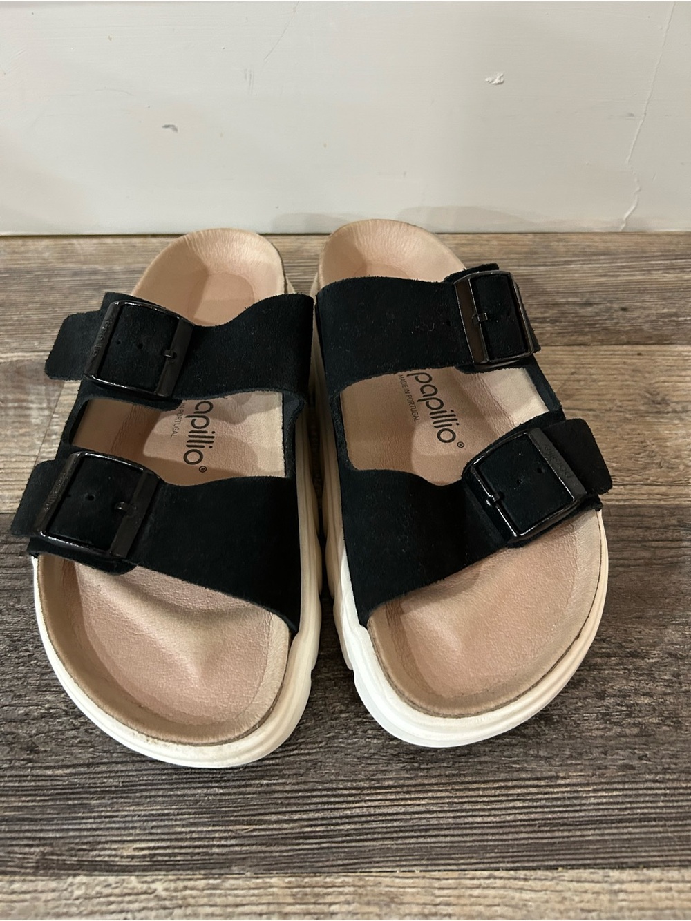 Birkenstock Blk Double-Buckle Sandals with Cream Platform Footbed size 7/38